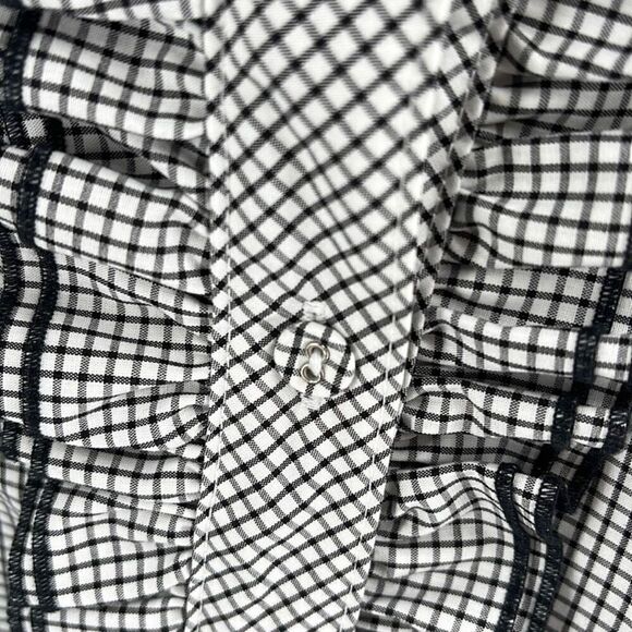 Foxcroft Wrinkle Free checkered Fitted Plaid Button Down Ruffle Blouse Size 10 - Picture 11 of 11
